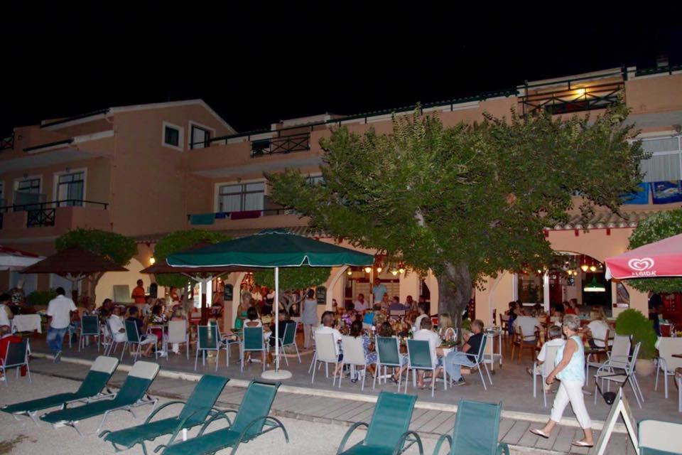 Christina Hotel Mesongí Exterior foto